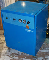 Custom Vac Enclosed Oilless Compressor