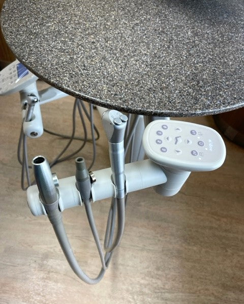 Adec Assistant Instrumentation Table Adec 541 Rear Dual Delivery & Assistant Table – Pre-Owned Dental Inc.