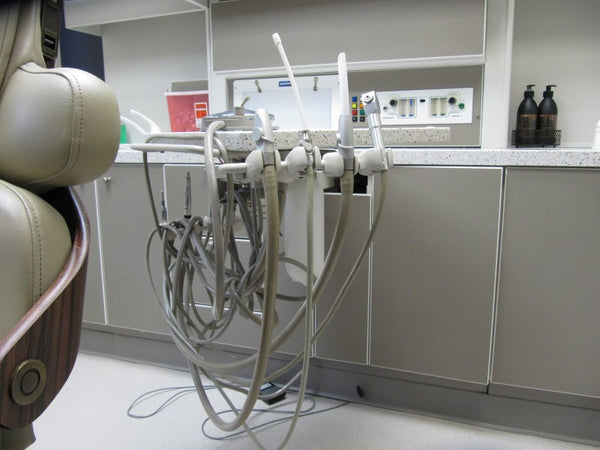 Adec Rear Assistant Adec: Wall / Cabinet Mount – Pre-Owned Dental Inc.