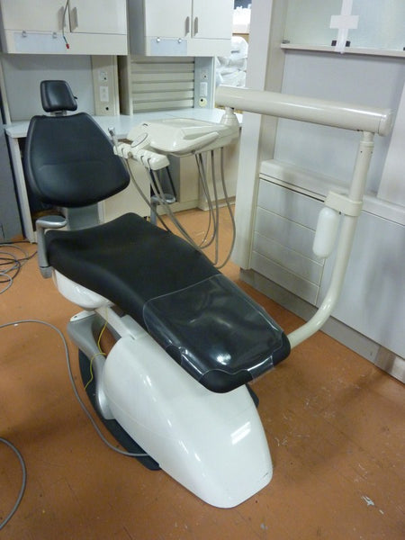 ECO 21 Chair + Midmark Radius Unit