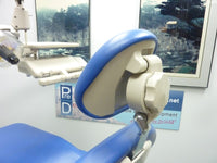 Cascade 1040 Patient Chair w/ Unit and Light
