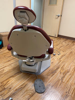 Adec 1021 Chair with Adec 6300 Light